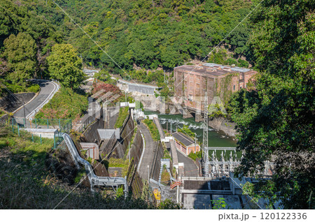 天ケ瀬ダム下の遺構 旧宇治川電気志津川発電所跡 京都府宇治市 天ケ瀬ダム下の遺構 旧宇治川電気志津川発電所跡 京都府宇治市 120122336