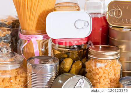 Food Reserves: Canned Food, Spaghetti, Pate, Tuna, Tomato Juice, Pasta, Fish and Grocery 120123576