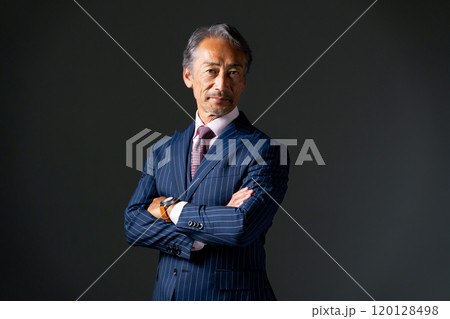 ビジネス　シニア男性　クール　 120128498