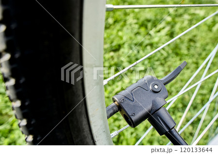 Bicycle both type valve head for floor air pump. Bicycle both type valve head for floor air pump. 120133644