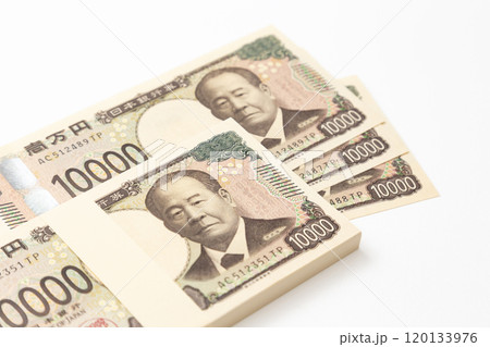 白背景に103万円 120133976