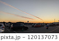 夕焼け　のひこうき雲② 120137073