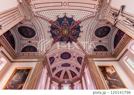 church of saint-louis, fontainebleau, France 120141796