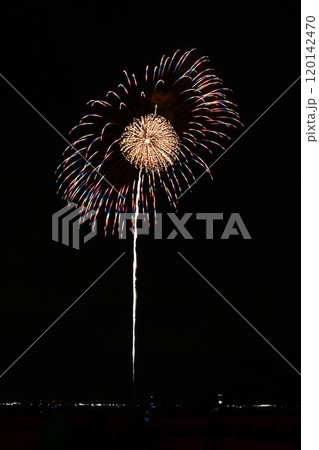 ラグーナビーチの花火甲子園 120142470