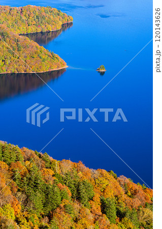 中禅寺湖の紅葉 奥日光の風景 中禅寺湖の紅葉 奥日光の風景 120143626