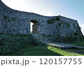石門と城壁 120157755
