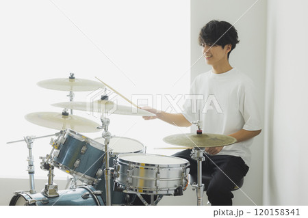 バンド　ライブ  120158341