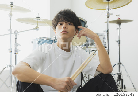 バンド　ライブ  120158348