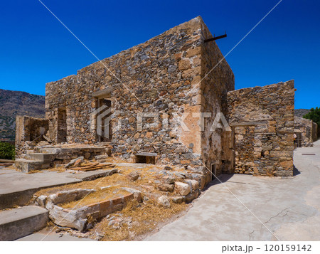 ヴェネツィア共和国時代の遺跡 (ギリシャ、クレタ島、スピナロンガ) ヴェネツィア共和国時代の遺跡 (ギリシャ、クレタ島、スピナロンガ) 120159142