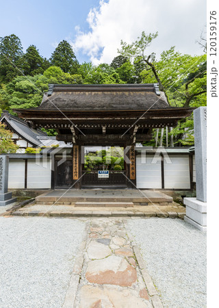 女人高野室生寺 表門 奈良県宇陀市室生 女人高野室生寺 表門 奈良県宇陀市室生 120159176