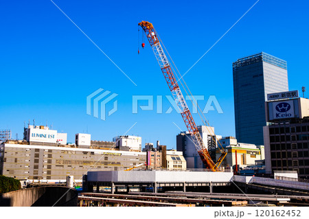 東京都市風景 新宿駅西口の再開発工事 2024.11　e-2 高彩度コントラスト 120162452
