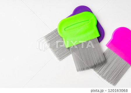 Multiple lice combs with multiple fine teeth for effective lice removal and scalp care 120163068