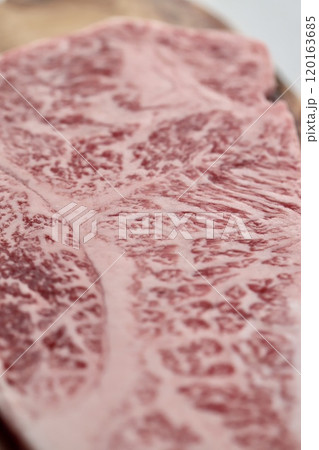 A5ランク霜降り和牛のサーロインステーキ 北海道和牛 A5ランク霜降り和牛のサーロインステーキ 北海道和牛 120163685