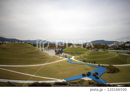 This is the beautiful view of Suncheon Bay National Garden, a beautiful tourist attraction in South Korea. This is the beautiful view of Suncheon Bay National Garden, a beautiful tourist attraction in South Korea. 120166500