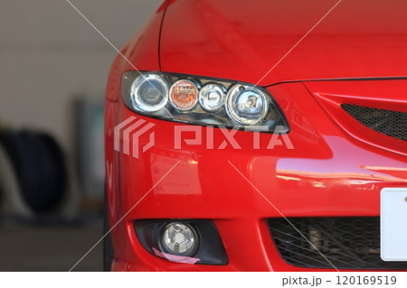 車のヘッドライト 車のヘッドライト 120169519
