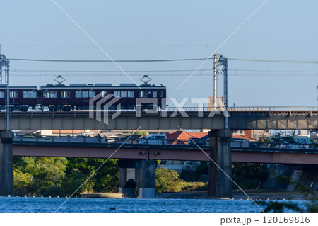 阪急電鉄今津線鉄橋 120169816