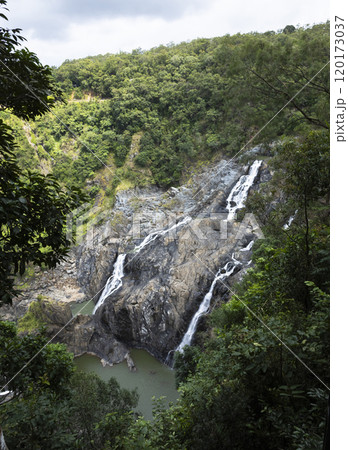 キュランダにあるバロン滝 120173037