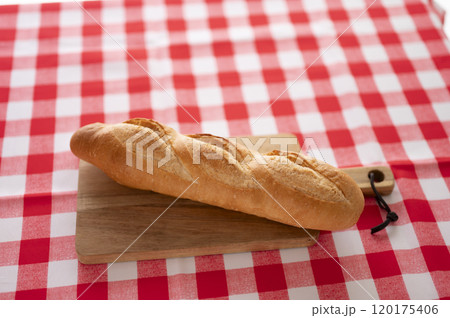 美味しいフランスパン 美味しいフランスパン 120175406