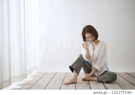 20代女性のビューティー 120175540