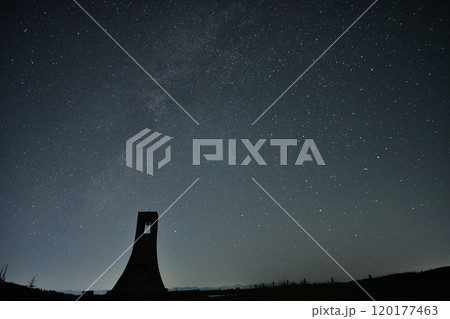星のある風景 　<美ヶ原高原> 120177463