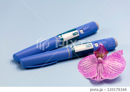 Ozempic Insulin injection pen or insulin cartridge pen for diabetics. 120178166
