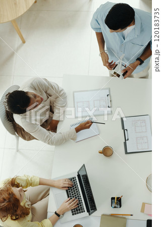 Business People Working In Team Business People Working In Team 120183735