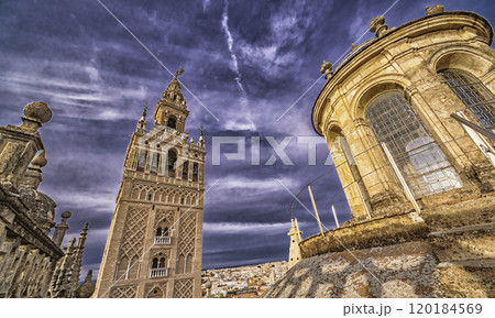 Giralda Tower and Seville Cathedral, Spain Giralda Tower and Seville Cathedral, Spain 120184569