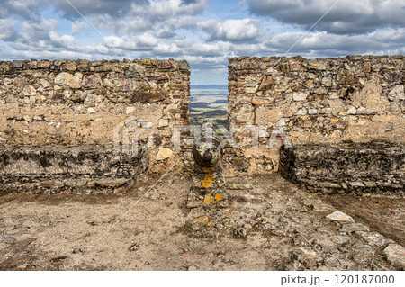 The Fort and Castelo of Marvao on the Hill of Castelo de Marvao in Alentejo, Portugal 120187000