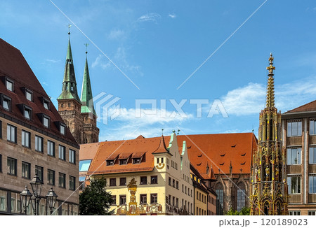 Schoner Brunnen ancient fountain and Frauenkirche Church at Hauptmarkt main square 120189023
