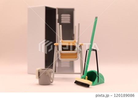 掃除の時間（学校）　イメージ 120189086