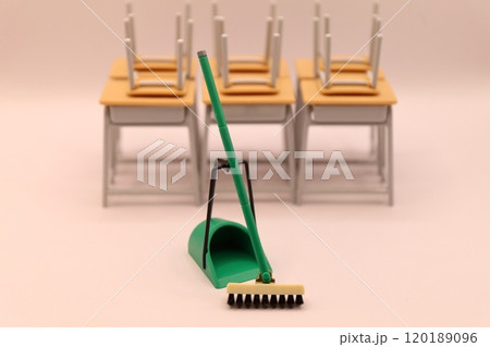 掃除の時間(学校) イメージ 掃除の時間(学校) イメージ 120189096