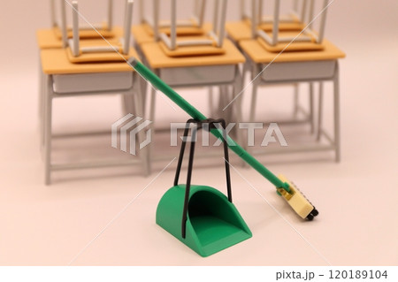 掃除の時間(学校) イメージ 掃除の時間(学校) イメージ 120189104