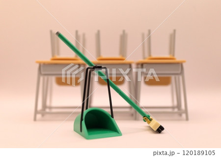 掃除の時間(学校) イメージ 掃除の時間(学校) イメージ 120189105