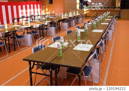 自治体の式典 金婚式 お祝い 自治体の式典 金婚式 お祝い 120194222