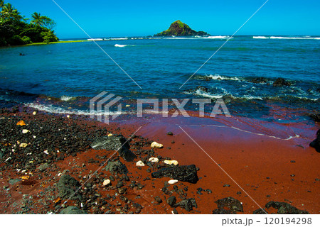 Beautiful Red Sand Beach, Road To Hana, Maui, Hawaii 120194298