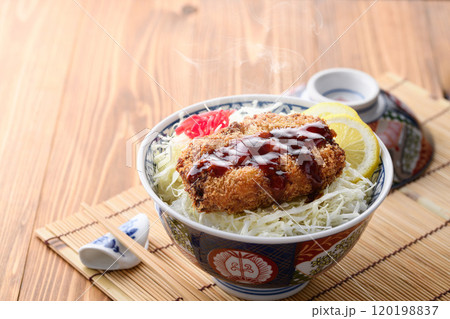 安くて美味しい コロッケ丼 ( ソースコロッケ丼 ) 安くて美味しい コロッケ丼 ( ソースコロッケ丼 ) 120198837