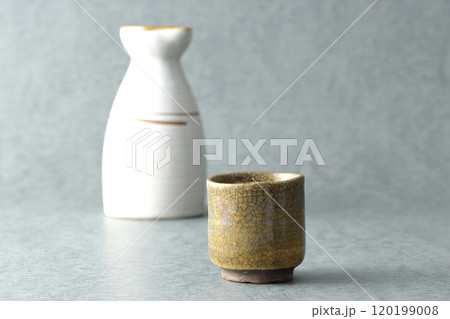 お猪口と徳利 お猪口と徳利 120199008