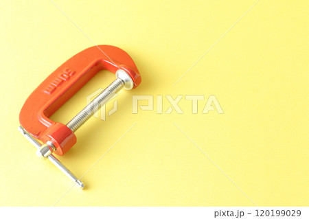 クランプ 120199029