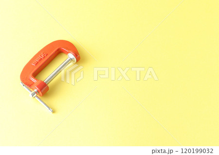 クランプ 120199032