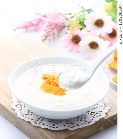 マンゴーヨーグルト マンゴーヨーグルト 120206997