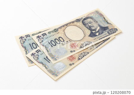 白背景に3000円 120208070