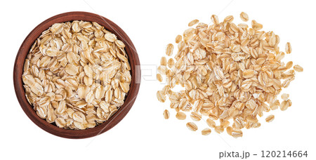 Oat flakes in ceramic bowl isolated on white background with full depth of field. Top view. Flat lay 120214664