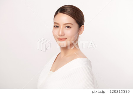 Beautiful young asian woman with clean fresh skin on white background, Face care, Facial treatment, Cosmetology, beauty and spa, Asian women portrait. Beautiful young asian woman with clean fresh skin on white background, Face care, Facial treatment, Cosmetology, beauty and spa, Asian women portrait. 120215559