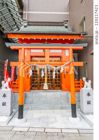 上土朝日稲荷神社（三枚橋城の名残）鳥居　静岡県沼津市上土町（狩野川のほとり） 120217423