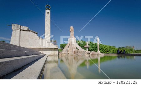 Eduardo VII park and fountain in Lisbon, Portugal timelapse hyperlapse Eduardo VII park and fountain in Lisbon, Portugal timelapse hyperlapse 120221328