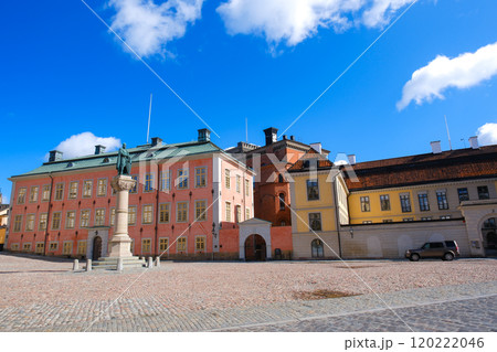 スウェーデン ストックホルム リッダーホルメン島、ビルイェル・ヤール広場 120222046