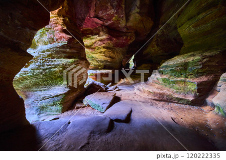 Hocking Hills Rock House Colors and Light Play at Eye Level Perspective 120222335