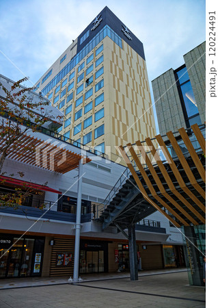 ウツノミヤテラス　宮みらいライトヒル　宇都宮駅東口交流広場 120224491