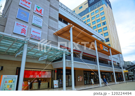 ウツノミヤテラス　宮みらいライトヒル　宇都宮駅東口交流広場 120224494