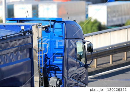 スクラップ運搬車両 スクラップ運搬車両 120226331